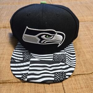 3NFL Black and White Seahawks Cap